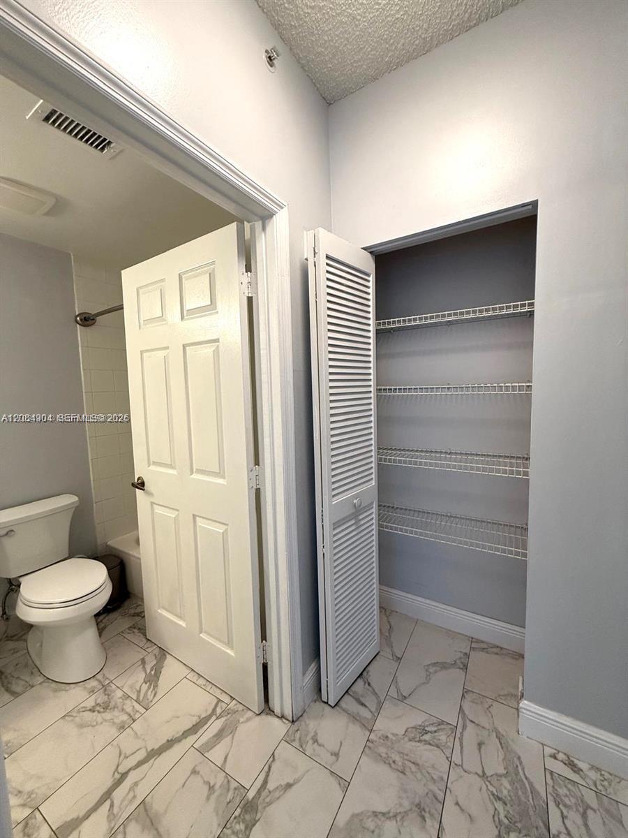 2015 Se 10th Avenue 127 Property Photo 16