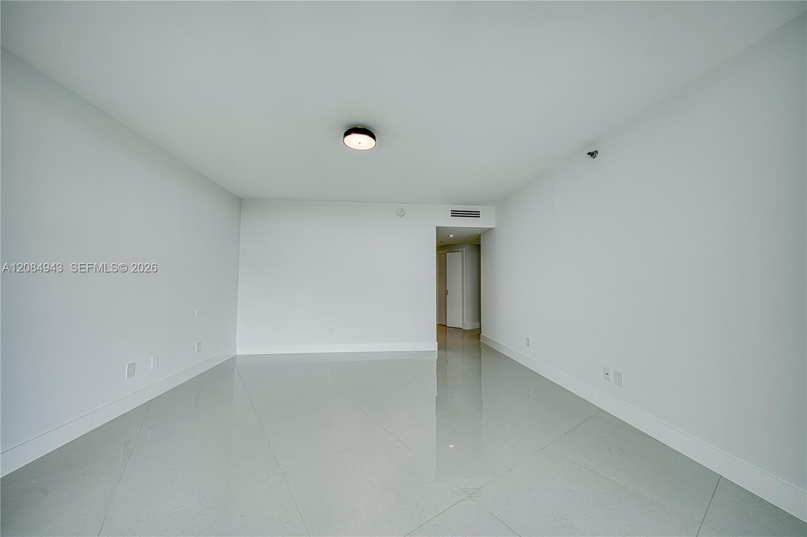 2127 Brickell Avenue 1605 Property Photo 19