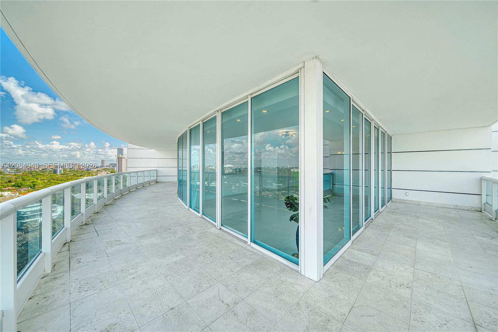 2127 Brickell Avenue 1605 Property Photo 36