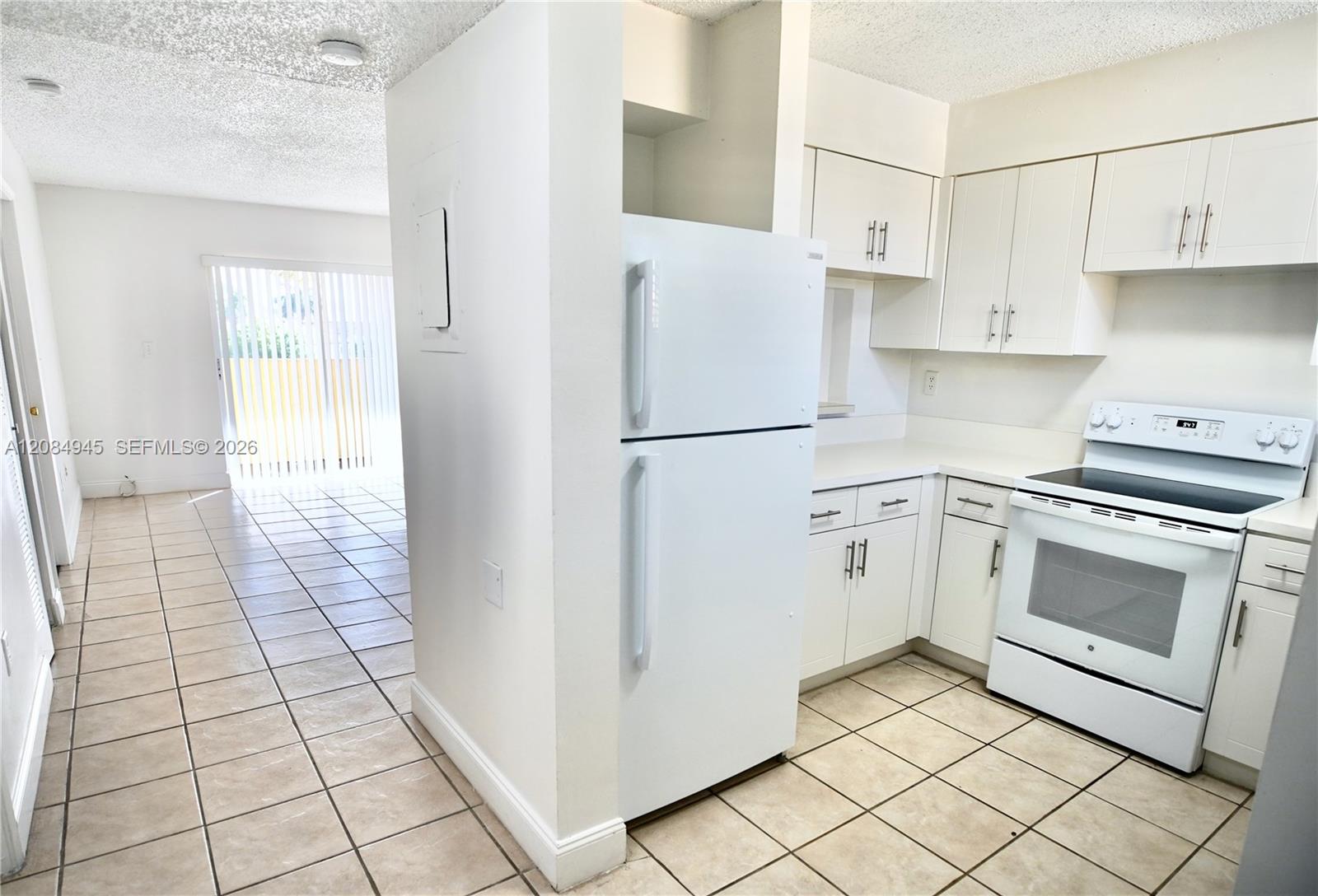 14931 Sw 82nd Lane 18-401 Property Photo 2