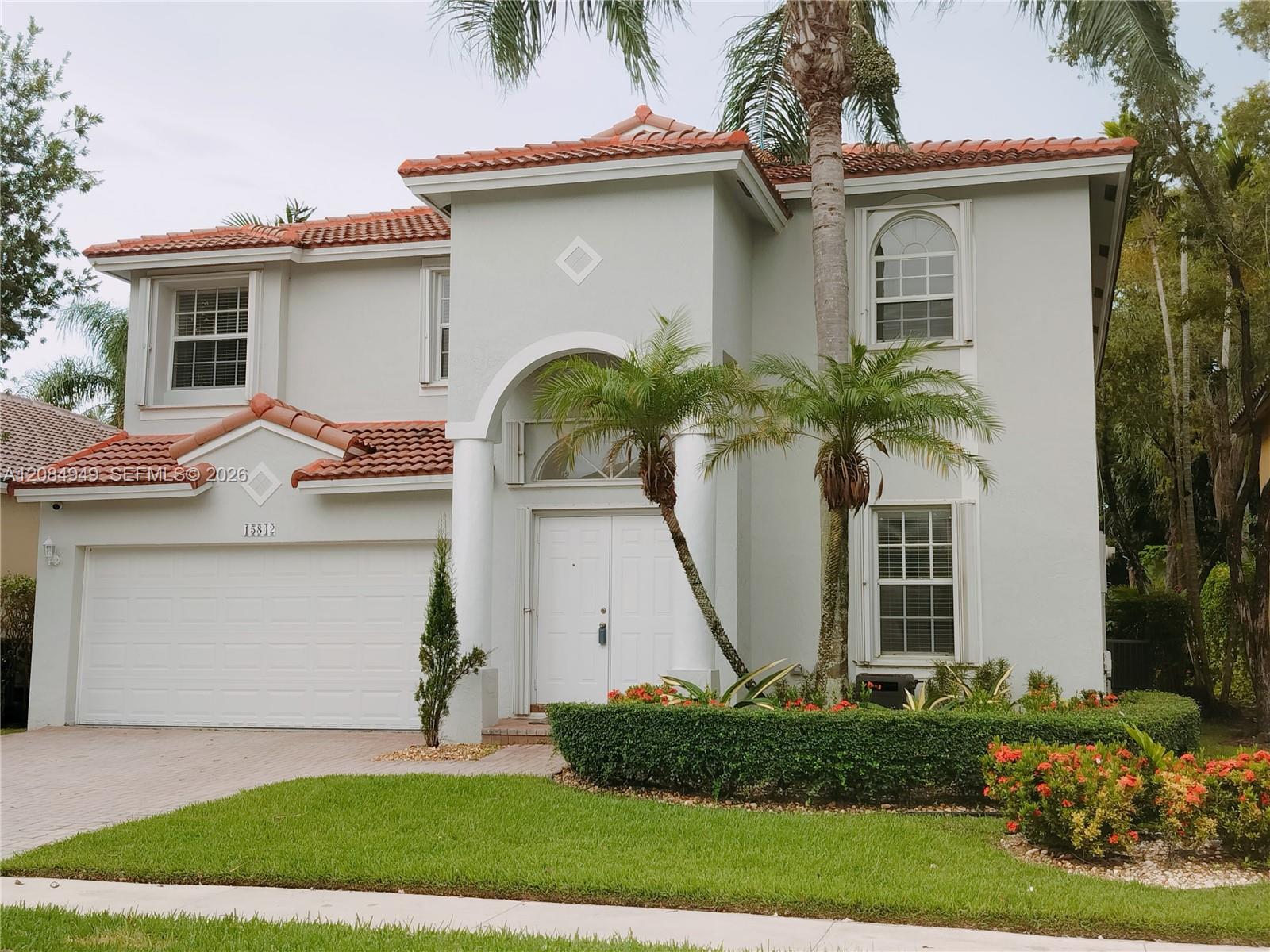 15842 Sw 14th Street Property Photo 3