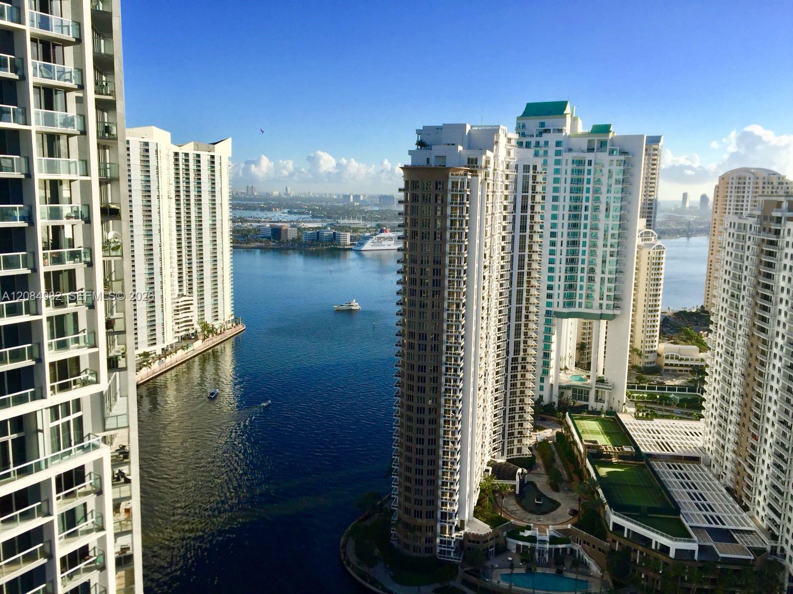 495 Brickell Avenue 3410 Property Photo 1