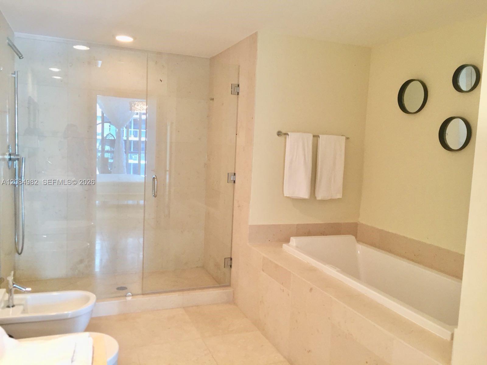 495 Brickell Avenue 3410 Property Photo 10