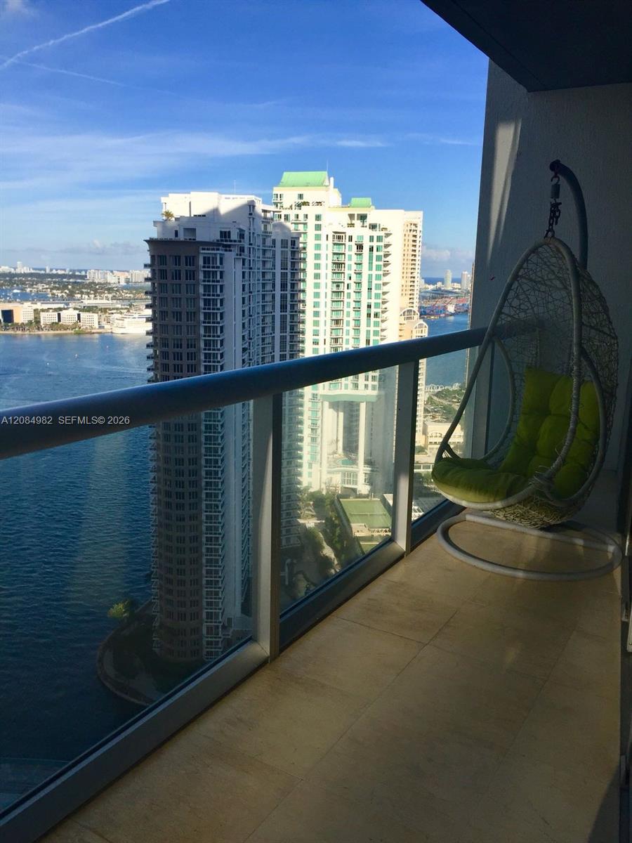 495 Brickell Avenue 3410 Property Photo 28