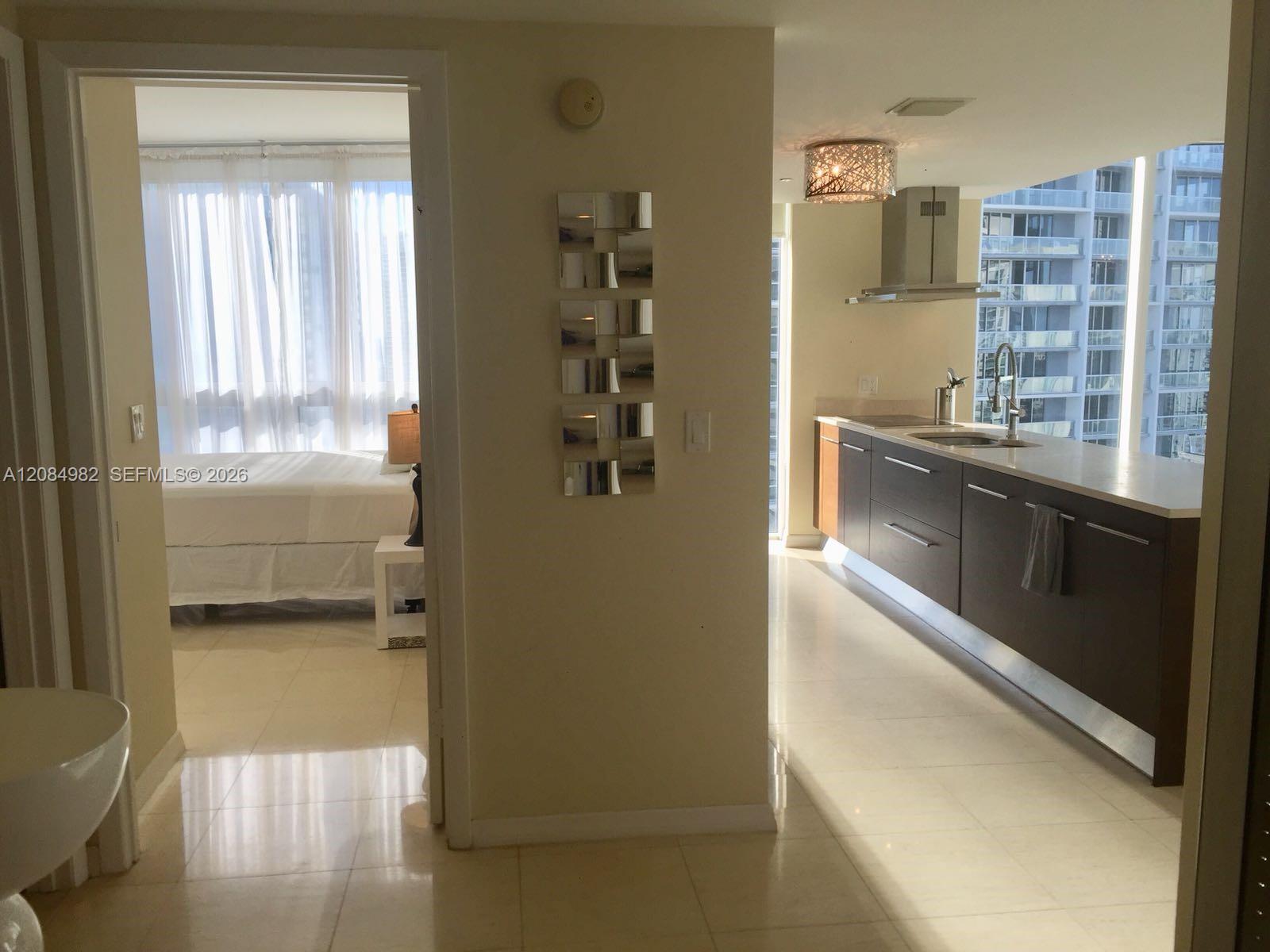495 Brickell Avenue 3410 Property Photo 32