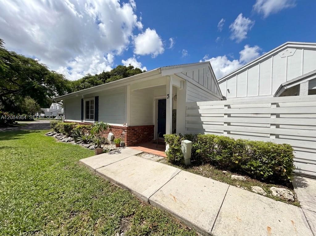 13790 Sw 147th Cir Lane 3-9 Property Photo 1