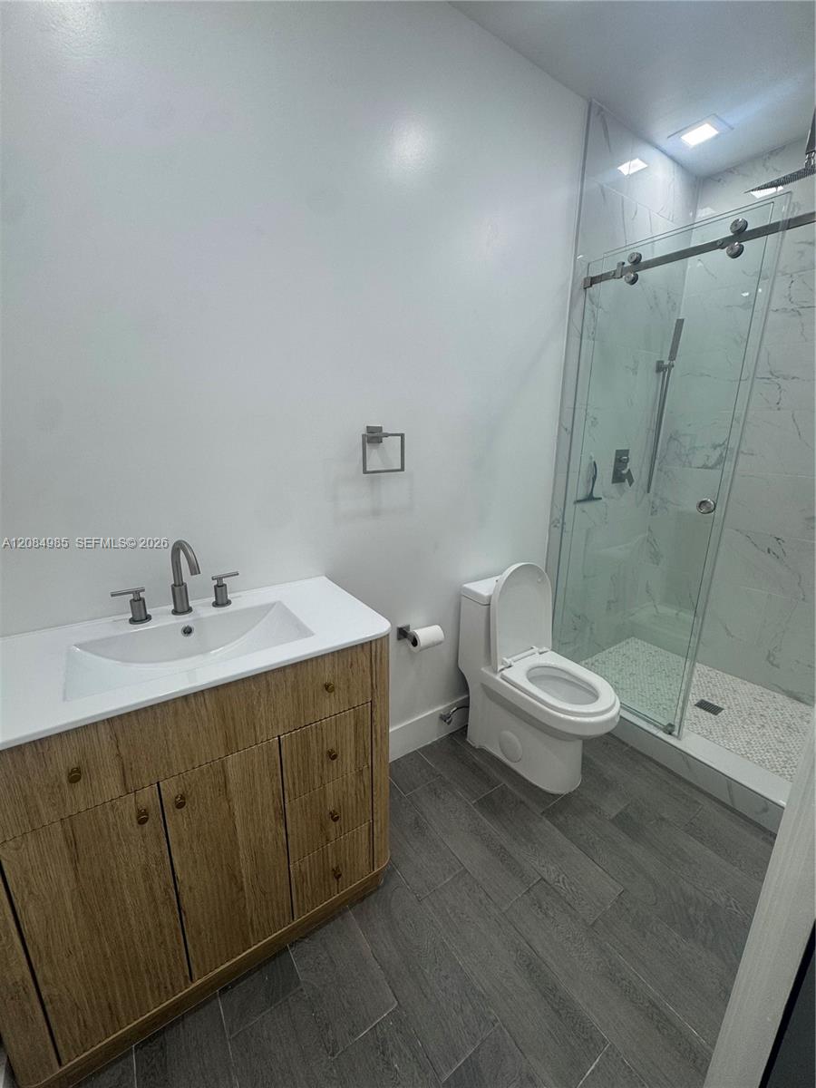 19340 Bel Aire Drive 1 Property Photo 4