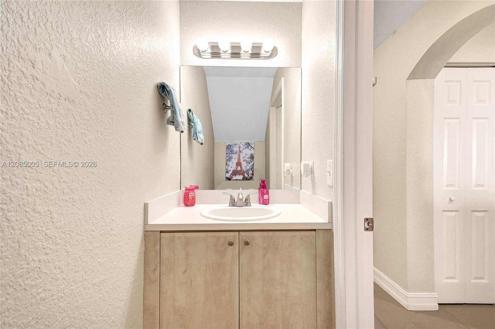 7985 Nw 8th Street 104a Property Photo 15