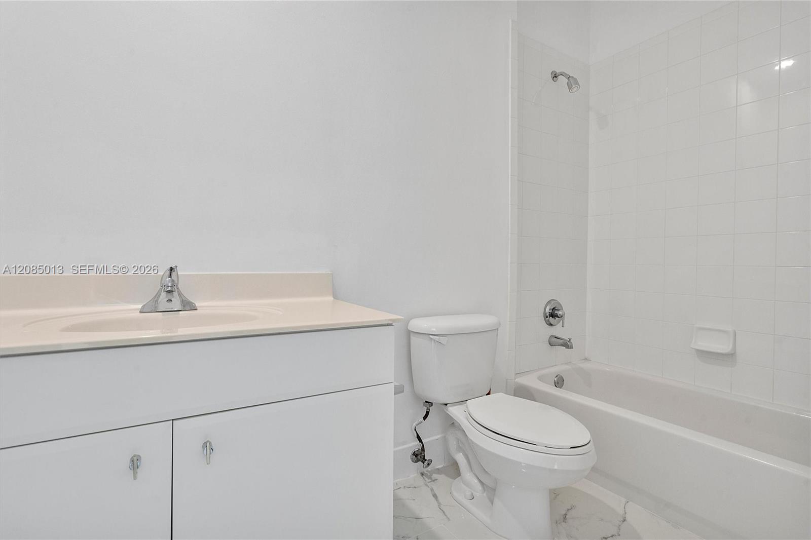 1382 Harbor View W 0 Property Photo 38
