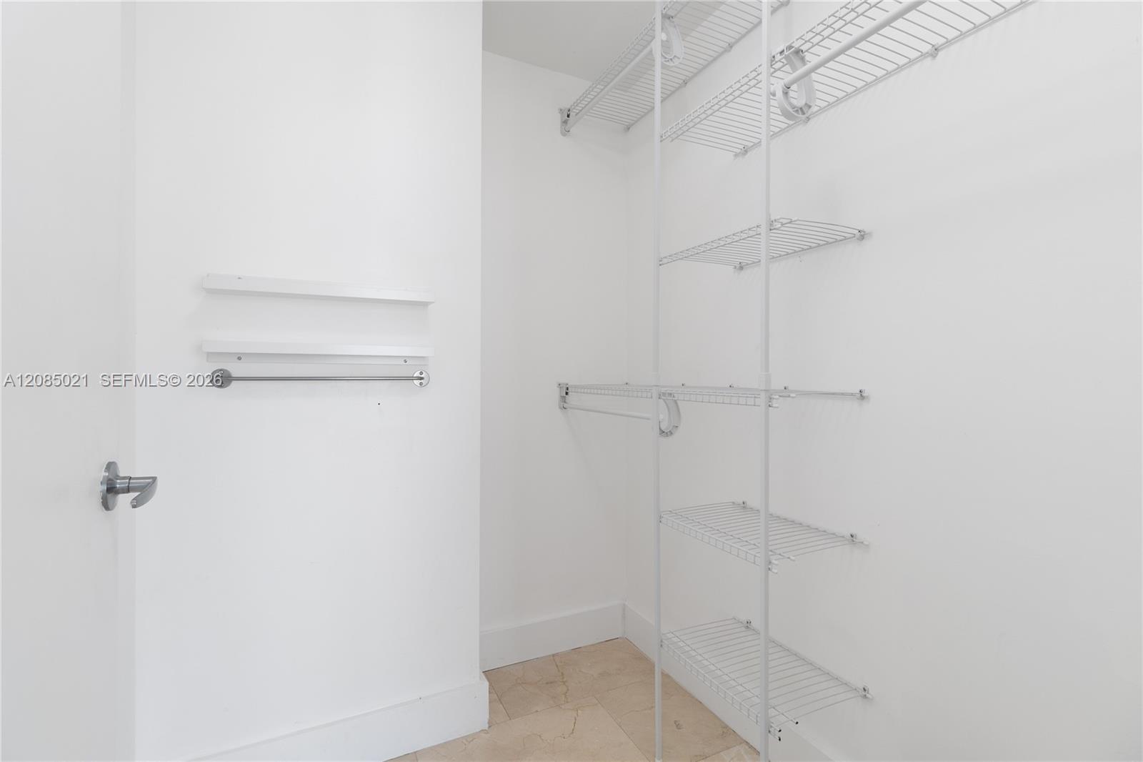 1040 Biscayne Boulevard 1806 Property Photo 81