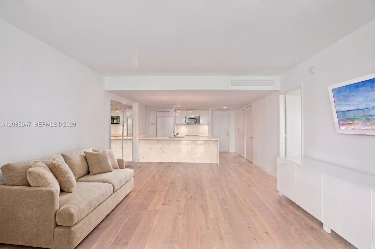 50 Biscayne Boulevard 2801 Property Photo 1