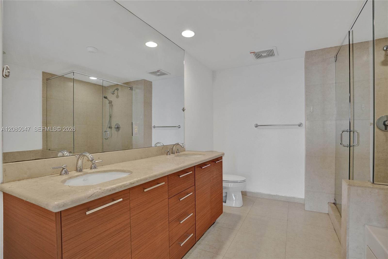 50 Biscayne Boulevard 2801 Property Photo 17