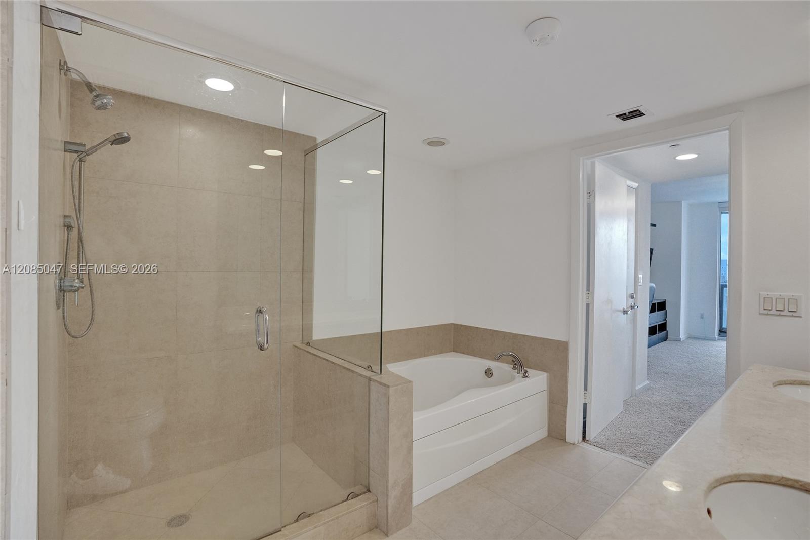 50 Biscayne Boulevard 2801 Property Photo 20