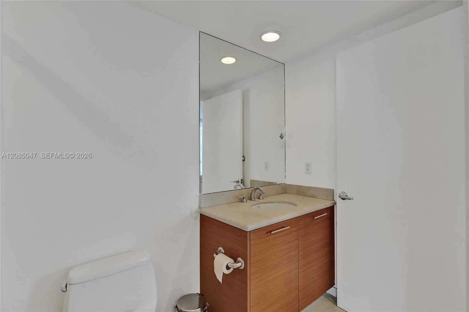 50 Biscayne Boulevard 2801 Property Photo 40