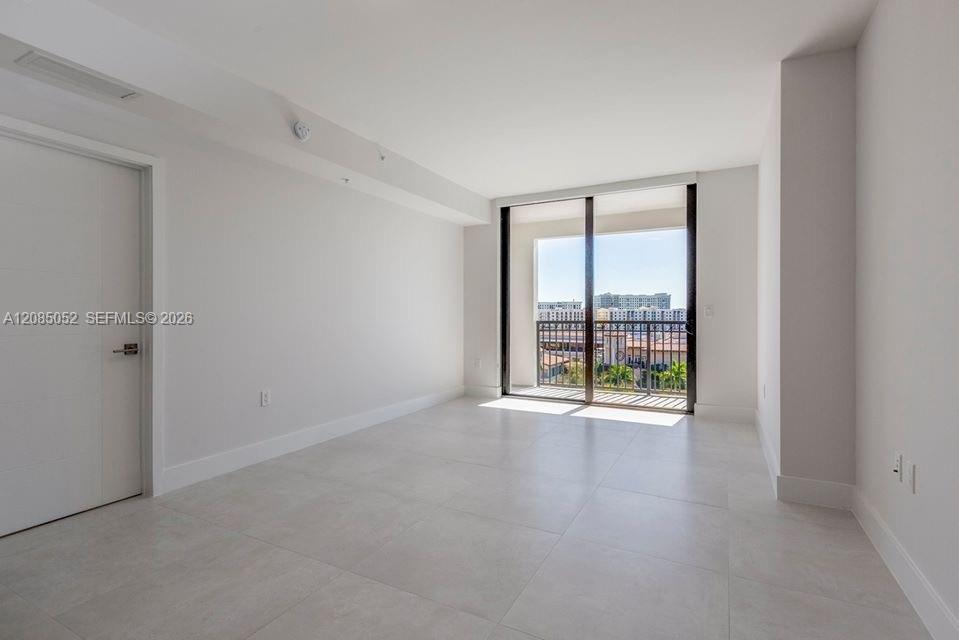 301 Altara Avenue 813 Property Photo 3