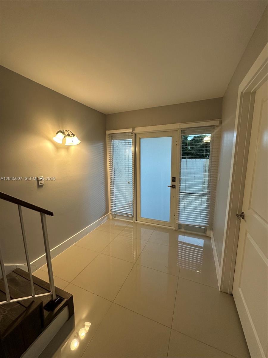 A12085097 Property Photo 6