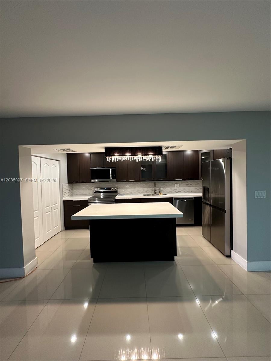 A12085097 Property Photo 17