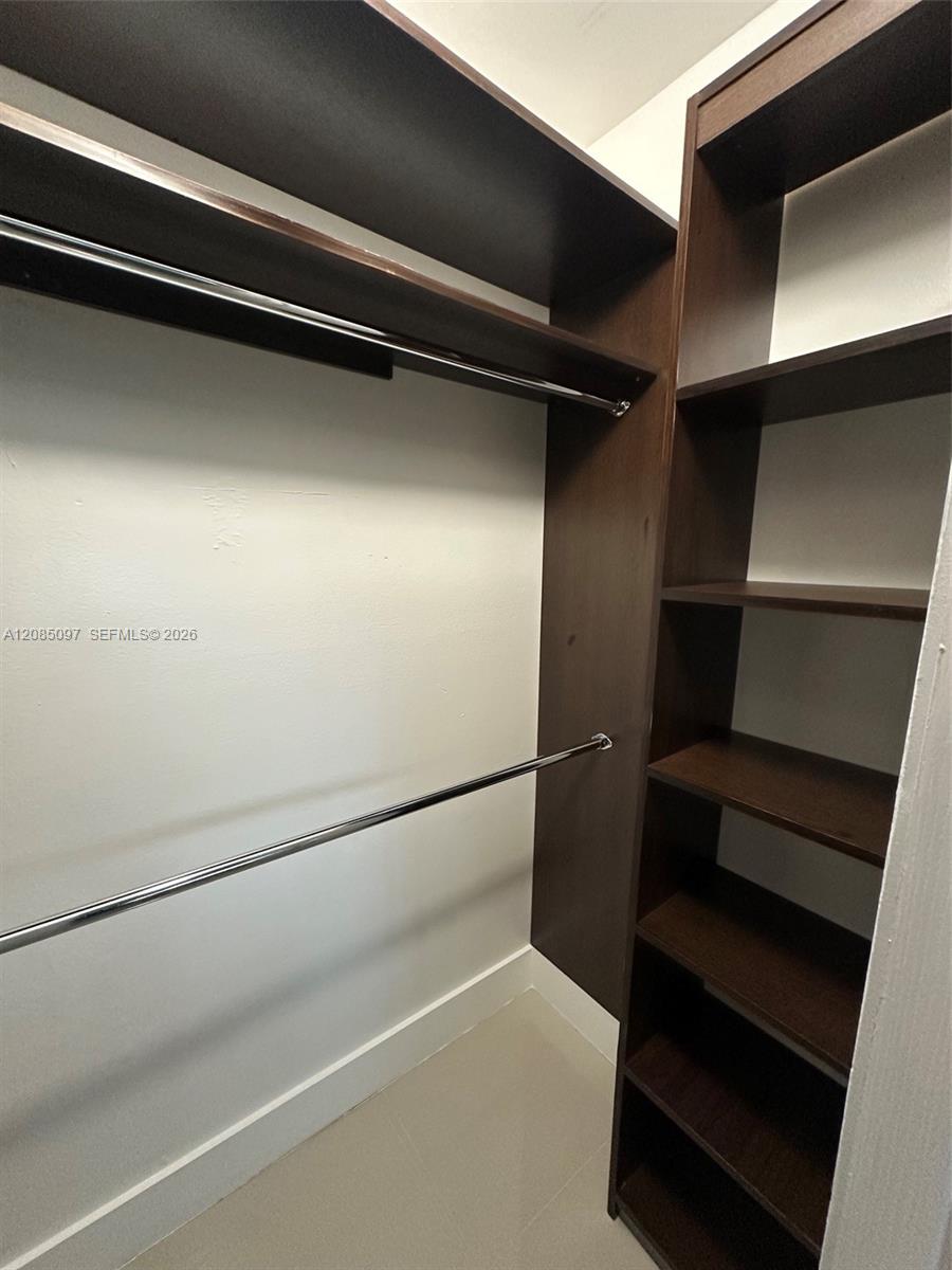 A12085097 Property Photo 36