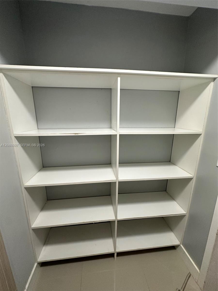A12085097 Property Photo 43