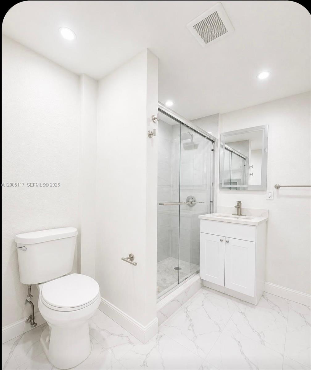 600 Nw 108th Street 2 Property Photo 10