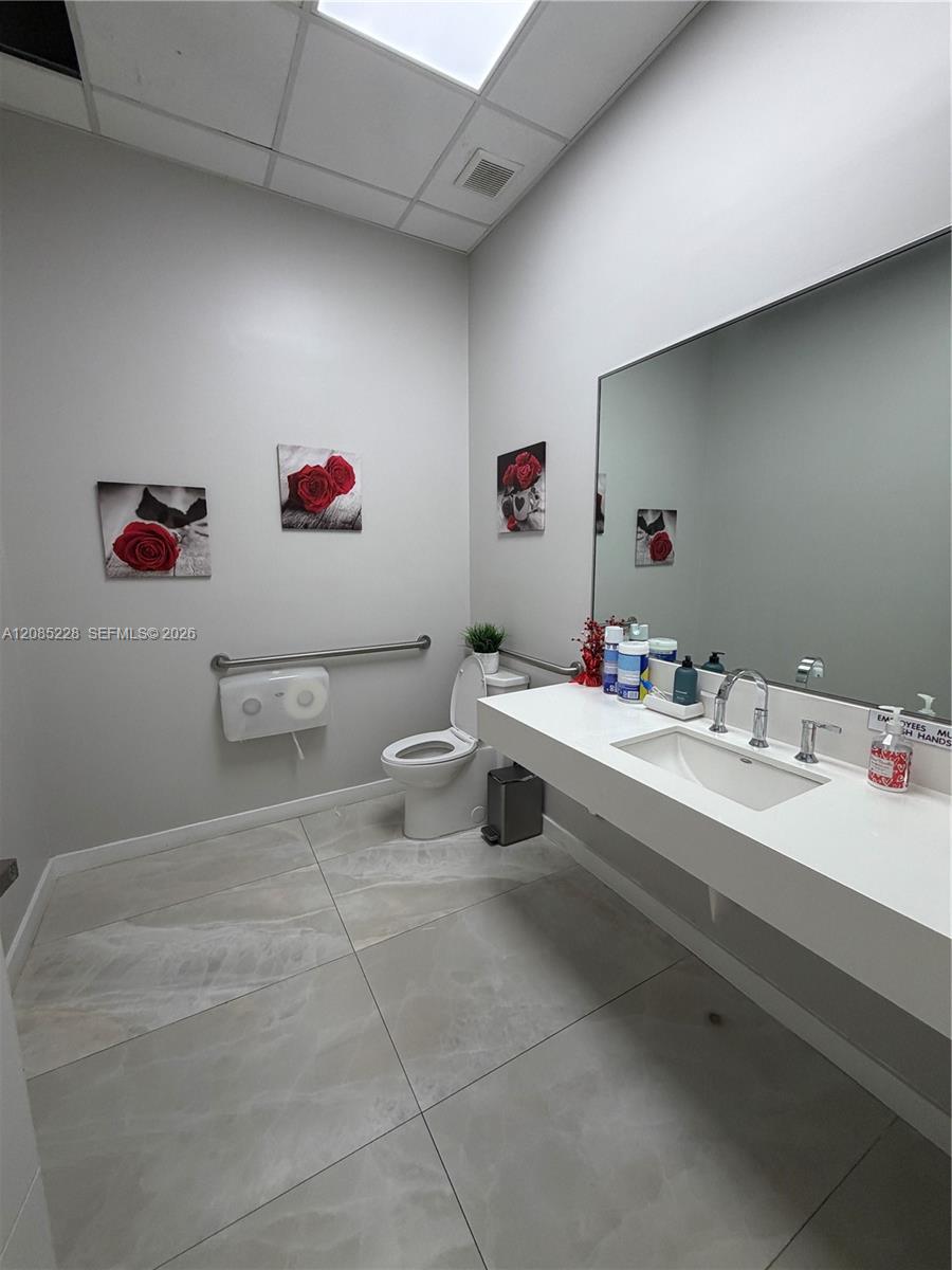 7761 Nw 107th Avenue 210-7 Property Photo 4