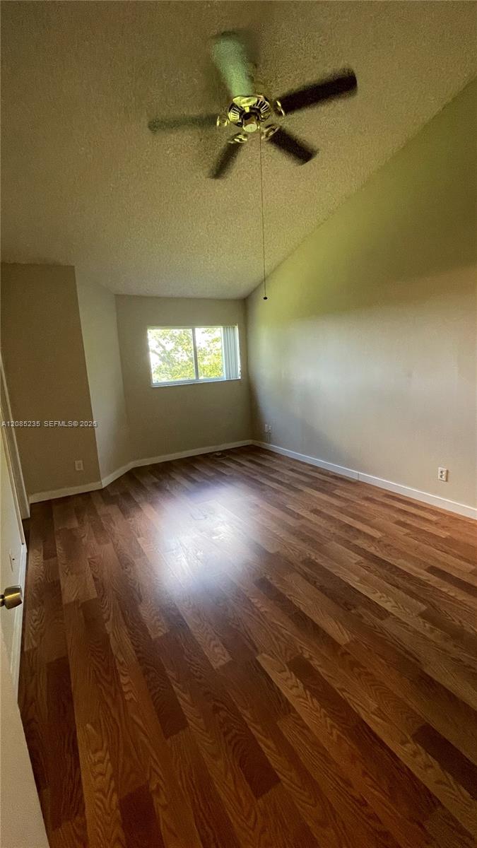 3429 Nw 44th Street 205 Property Photo 28