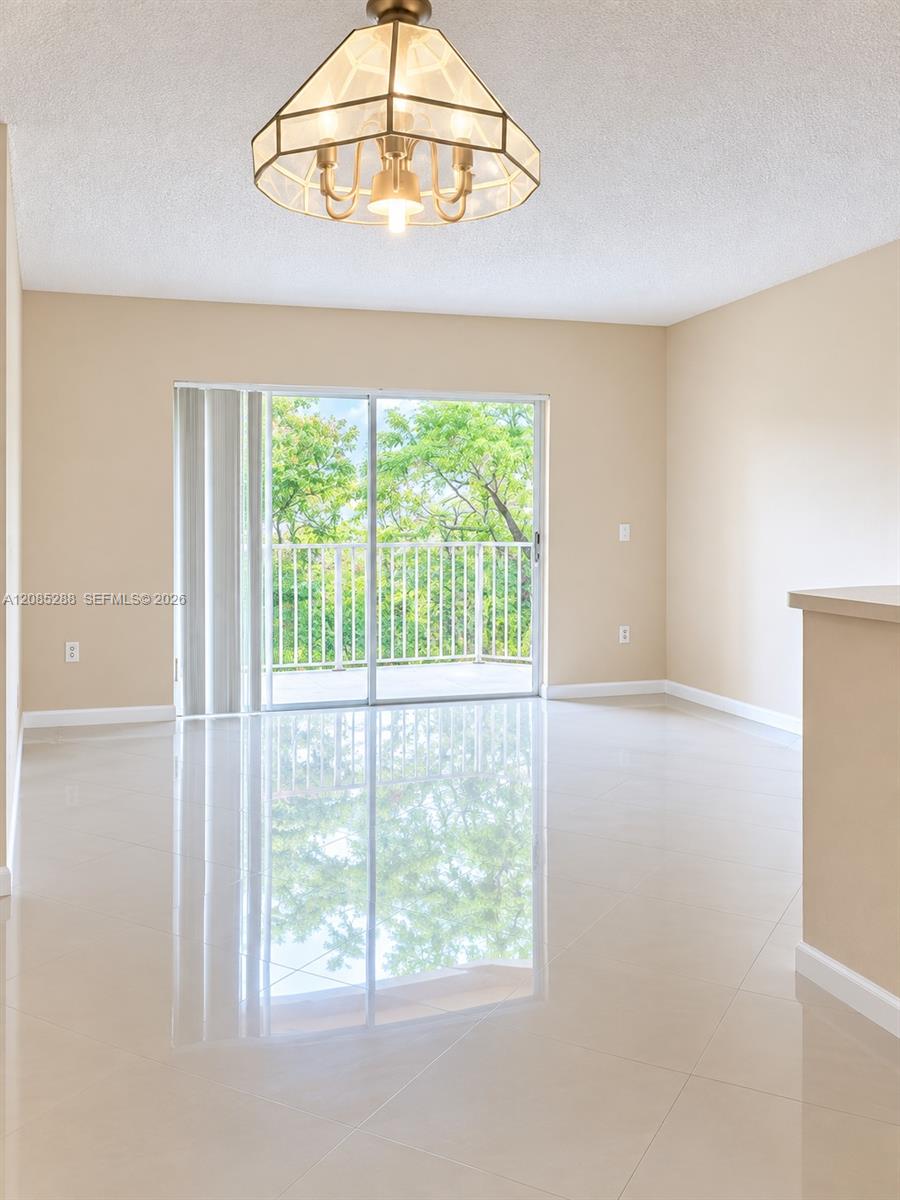 6976 Sw 39th Street G205 Property Photo 1
