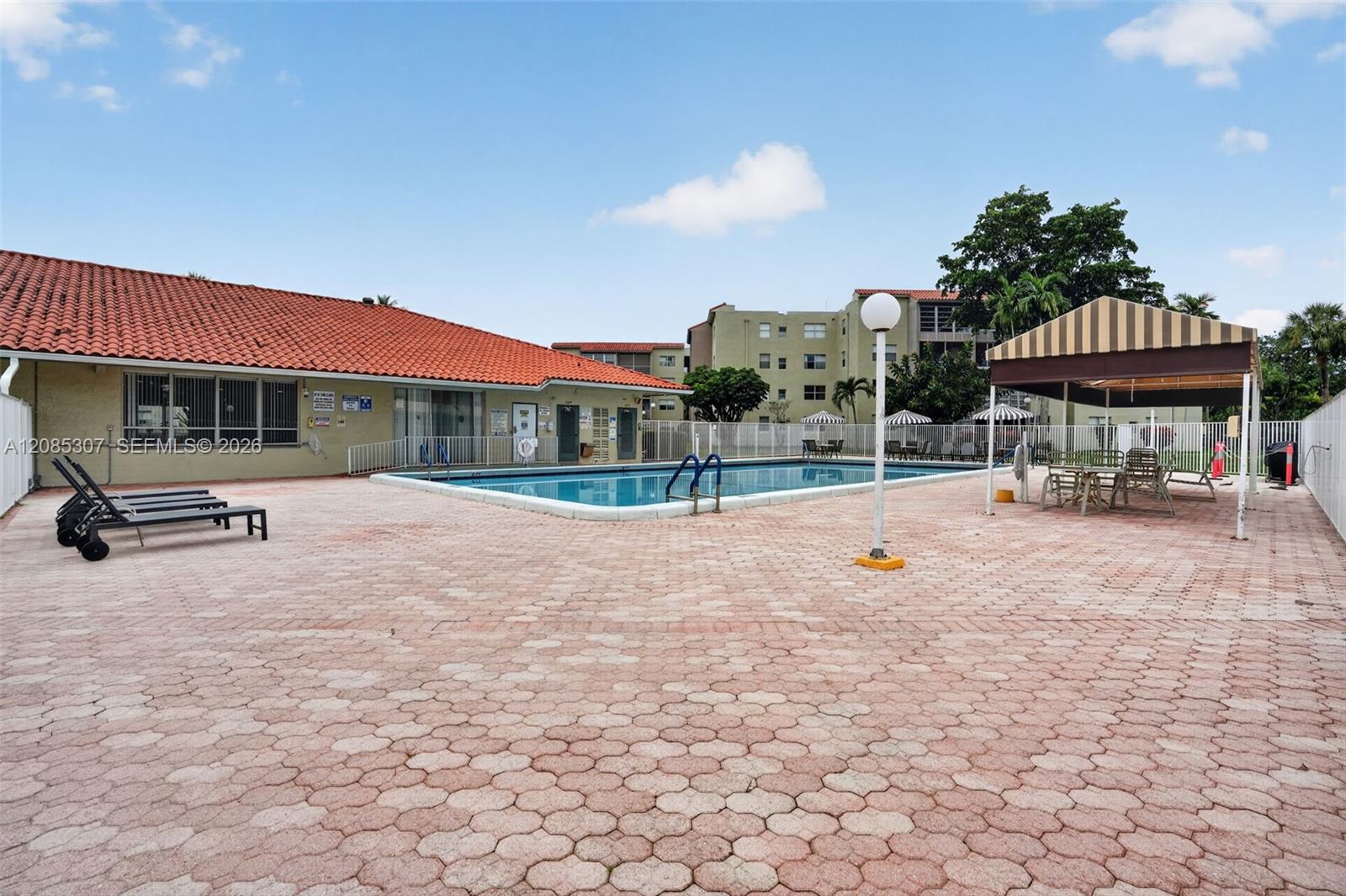 1820 Sw 81st Avenue 3416 Property Photo 35