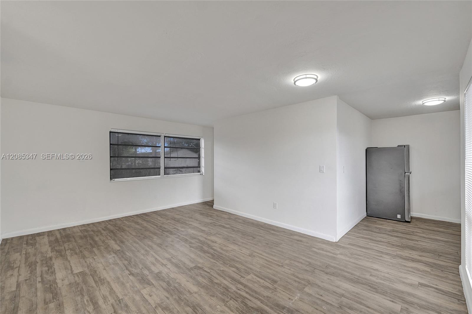3751 Nw 25th Street Property Photo 2
