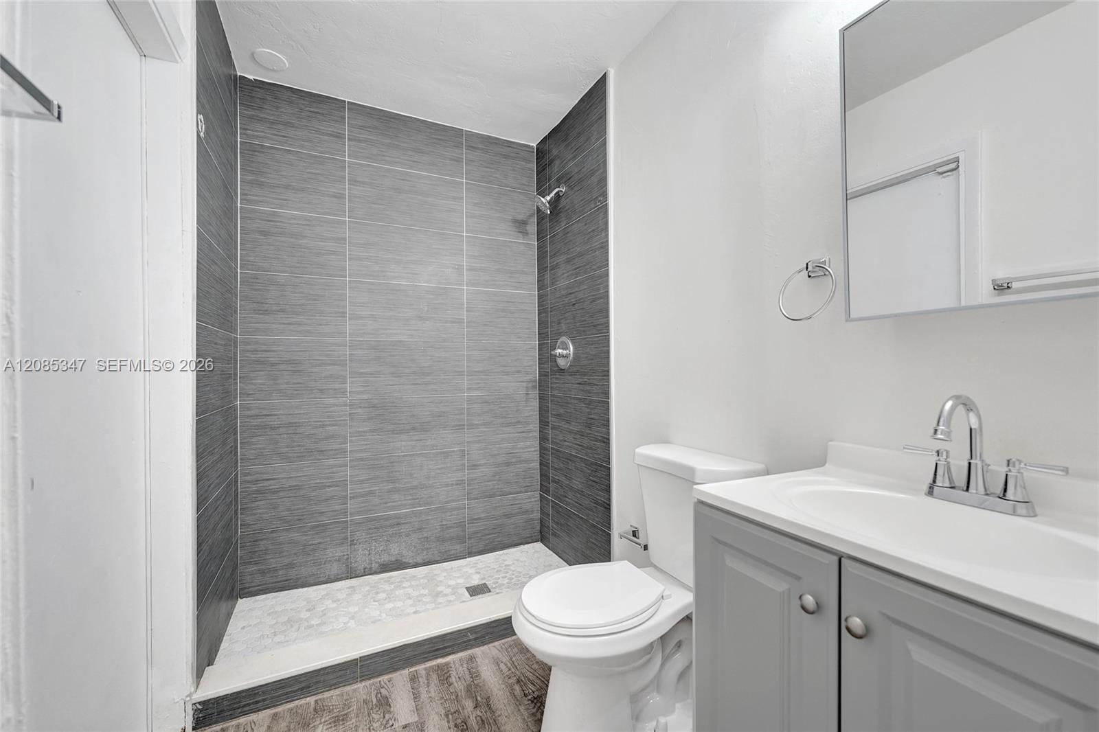 3751 Nw 25th Street Property Photo 16