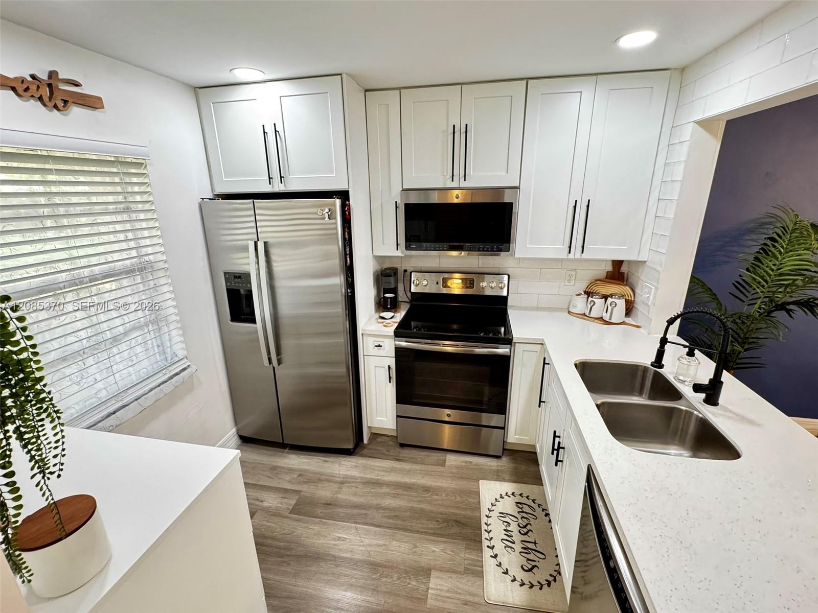 231 NW 76th Avenue 102