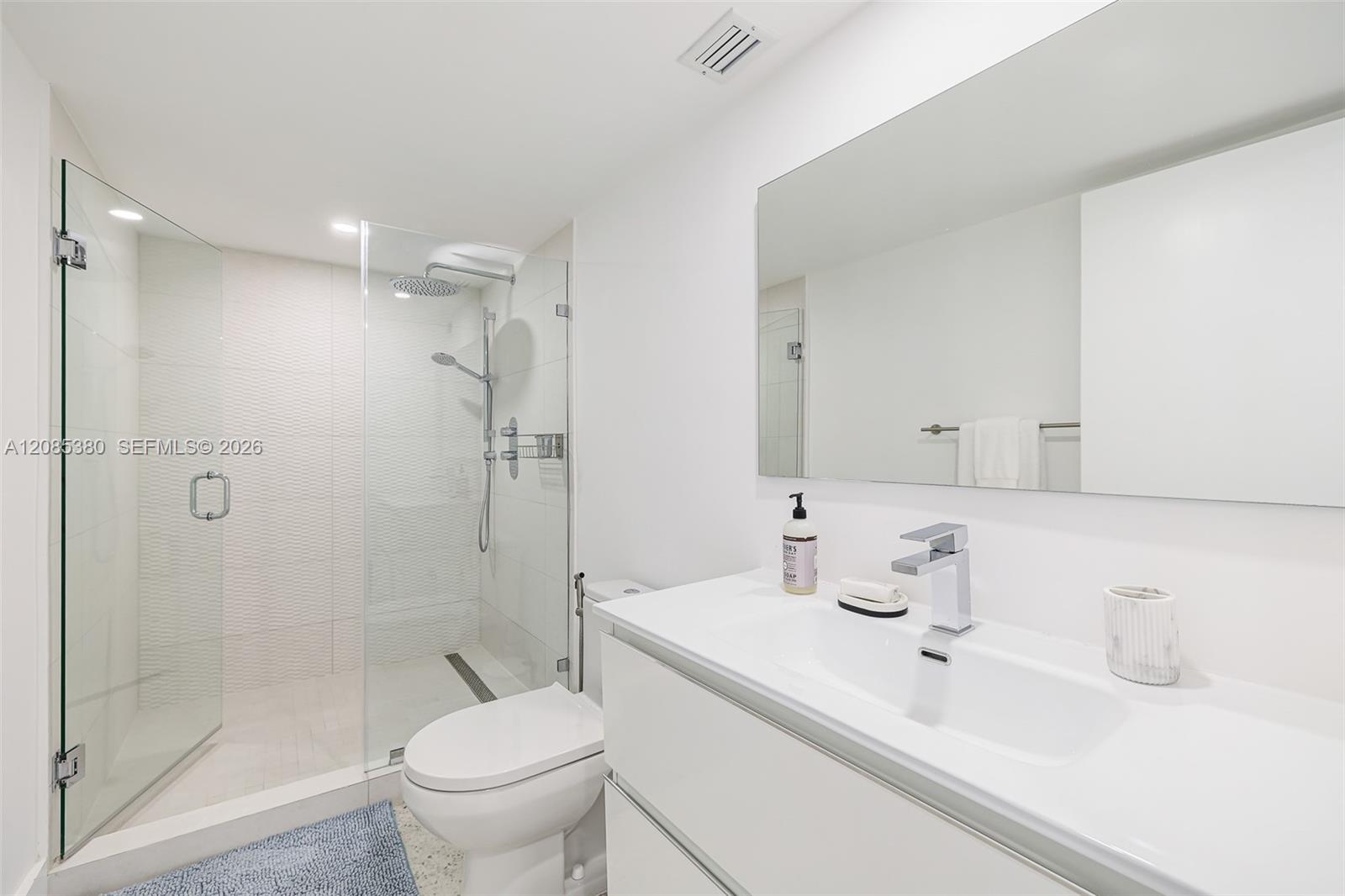 1865 Brickell Avenue A1911 Property Photo 12