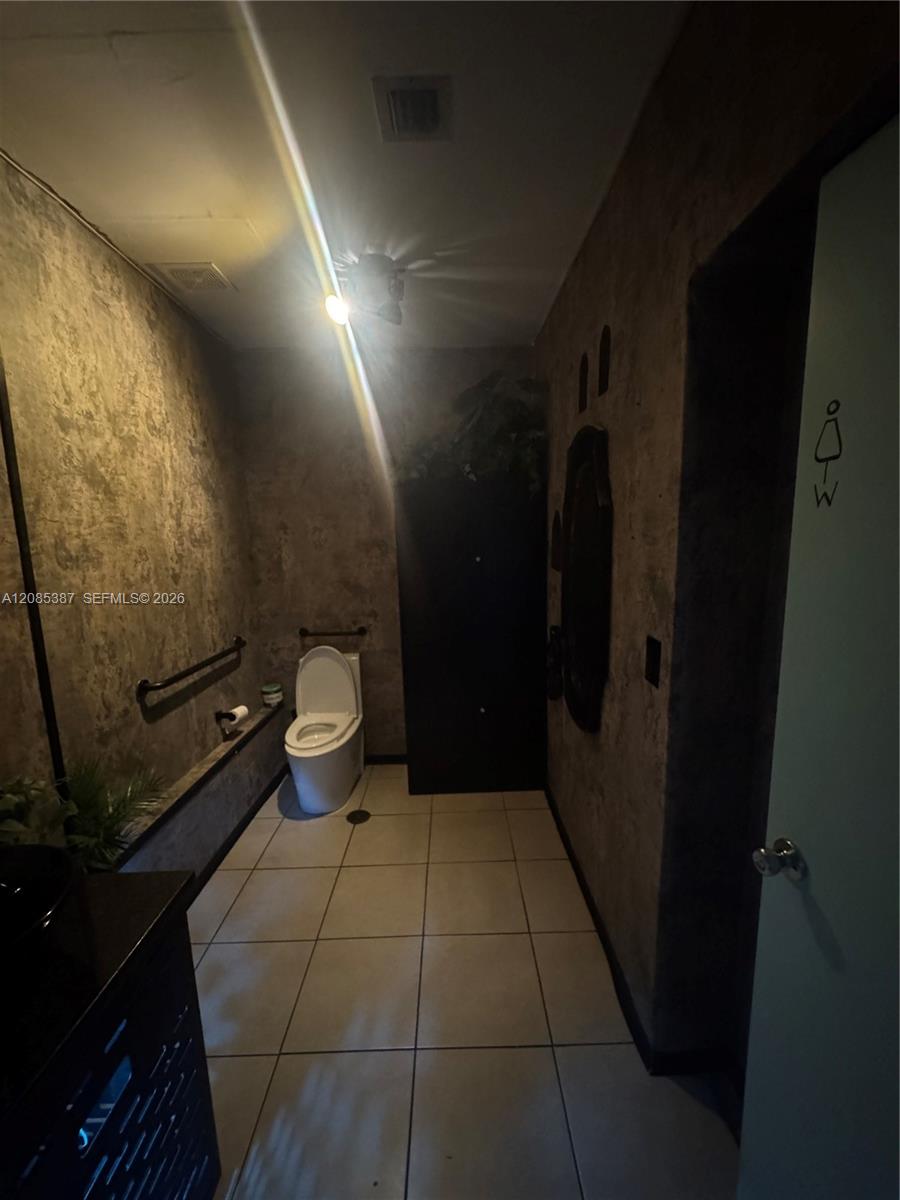 1012-1014 71st Street R-106 Property Photo 24