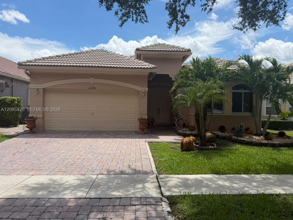 13374 Sw 30th Street Property Photo 1