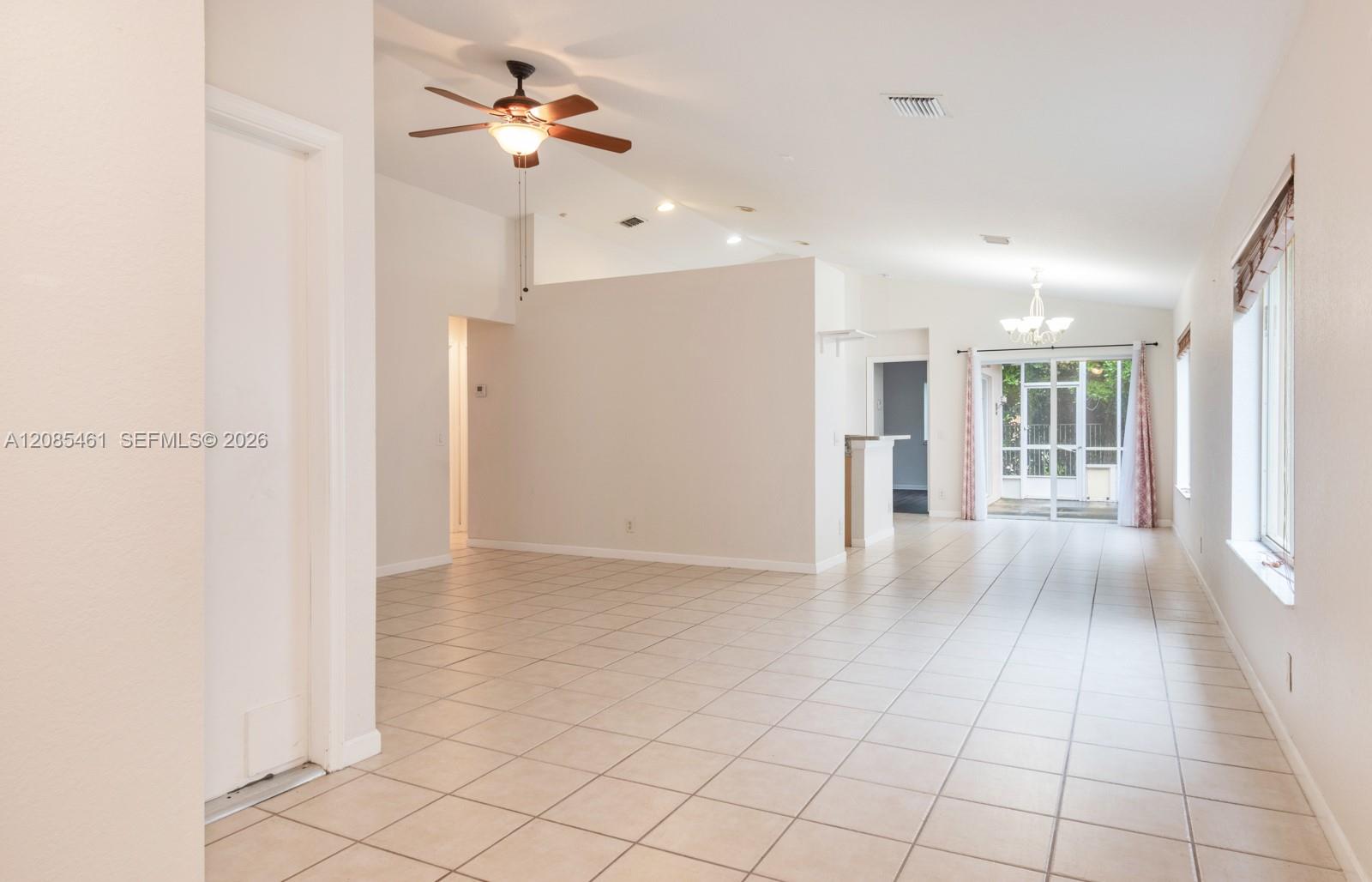 1211 Golden Cane Drive Property Photo 2