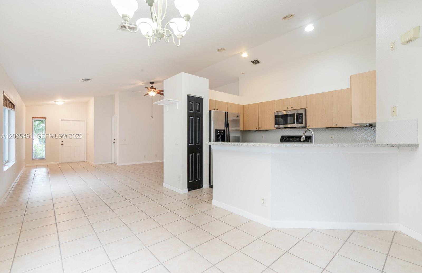 1211 Golden Cane Drive Property Photo 7