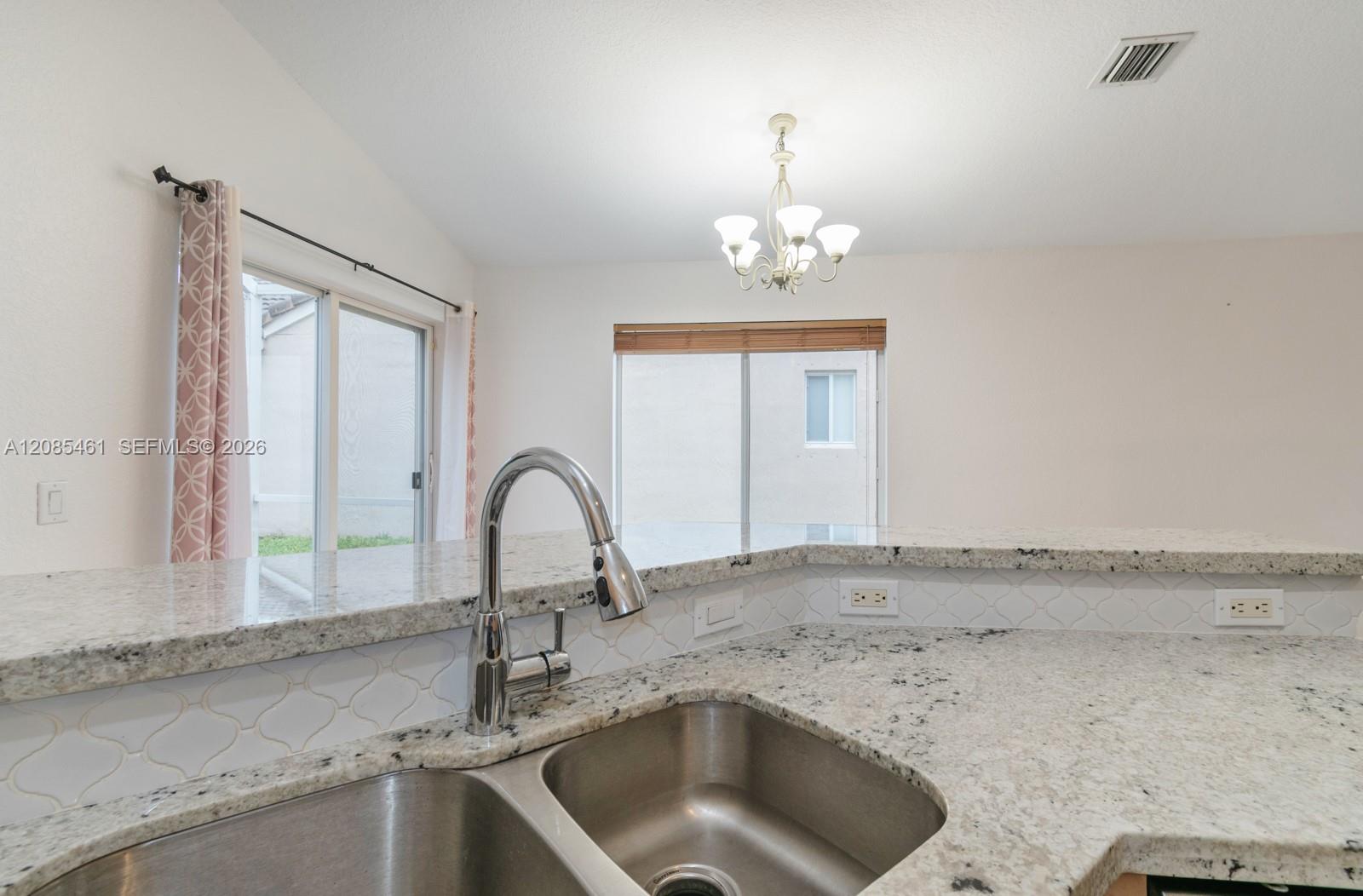 1211 Golden Cane Drive Property Photo 9