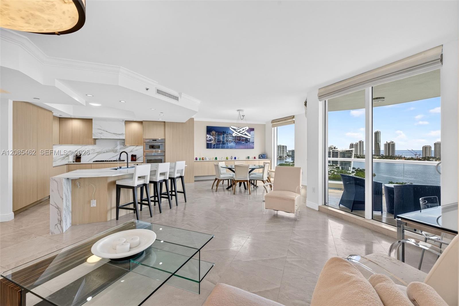 6000 Island Boulevard 2104 Property Photo 2
