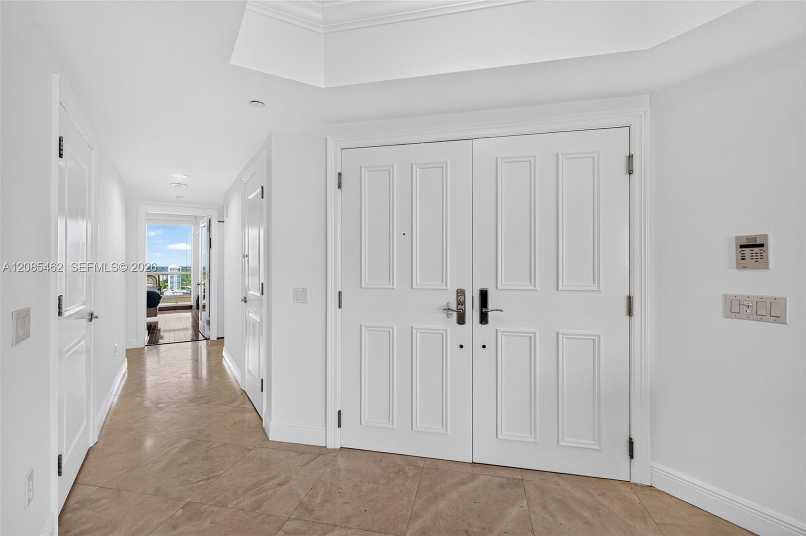 6000 Island Boulevard 2104 Property Photo 18