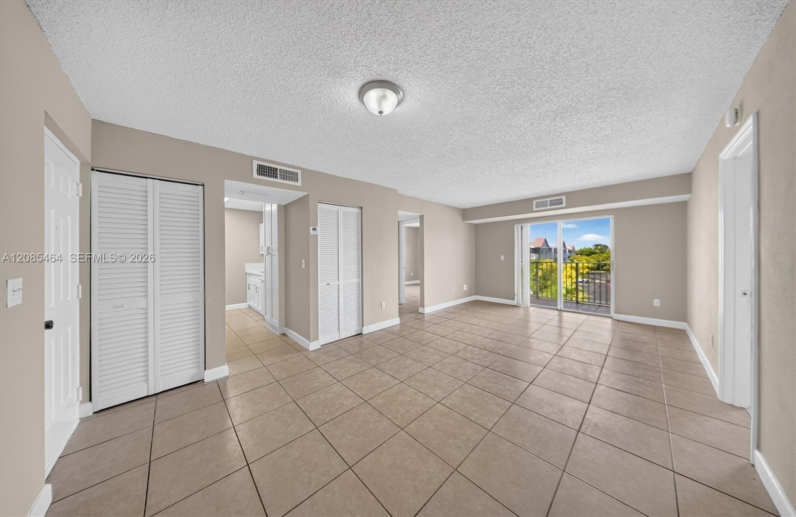 A12085464 Property Photo 4