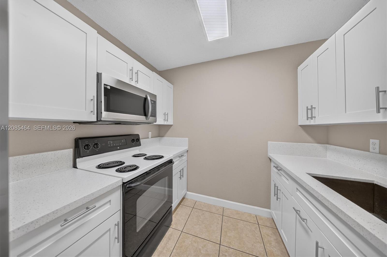 A12085464 Property Photo 8