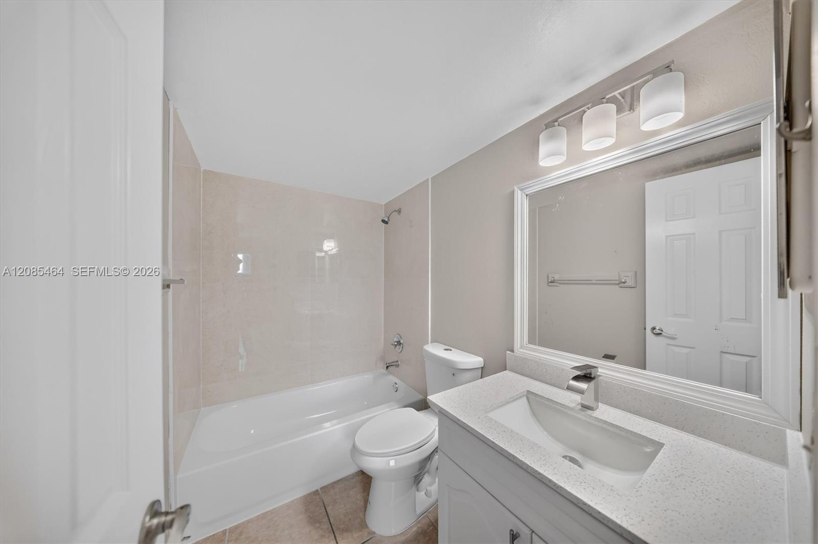 A12085464 Property Photo 16