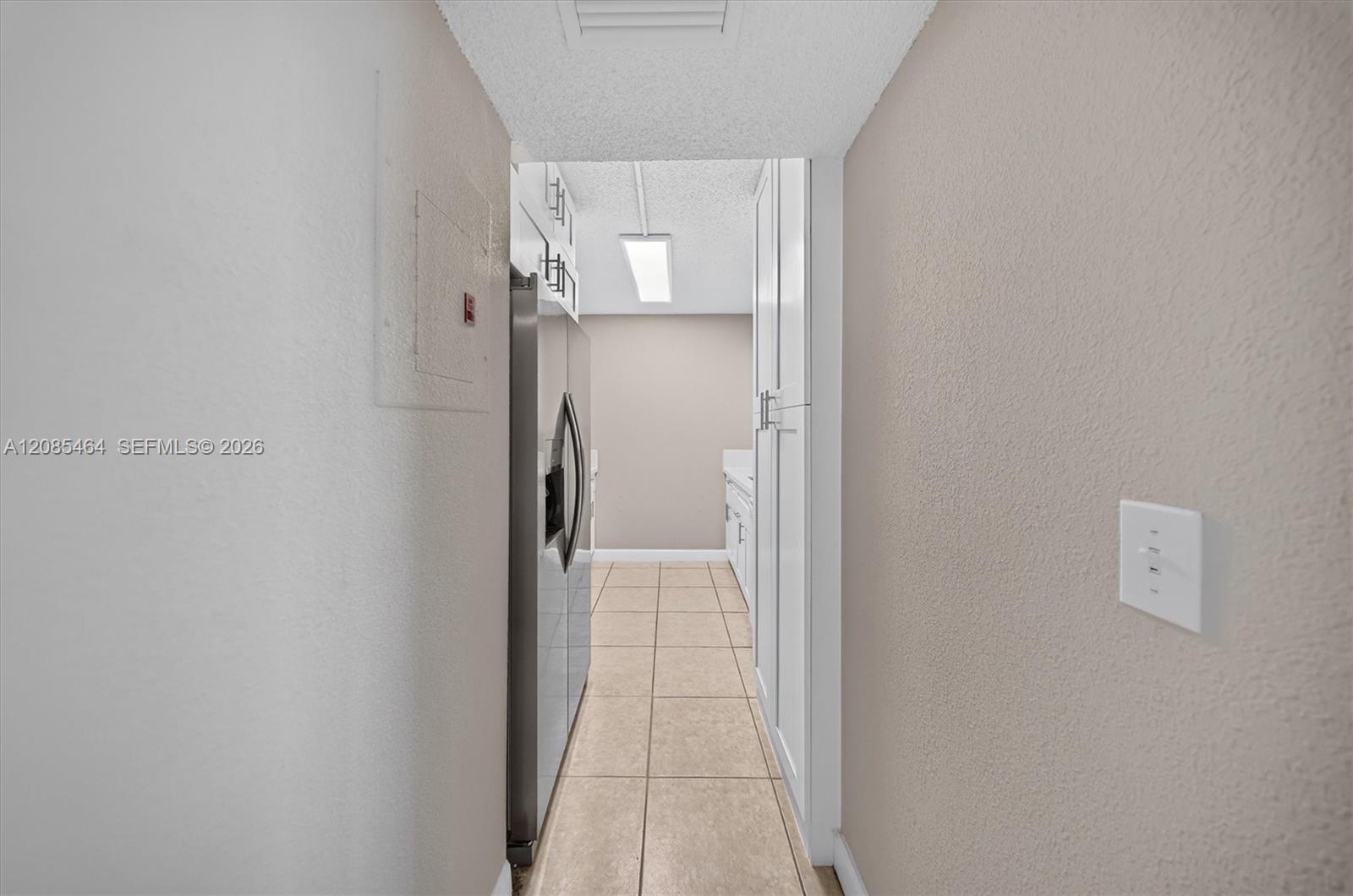 A12085464 Property Photo 17