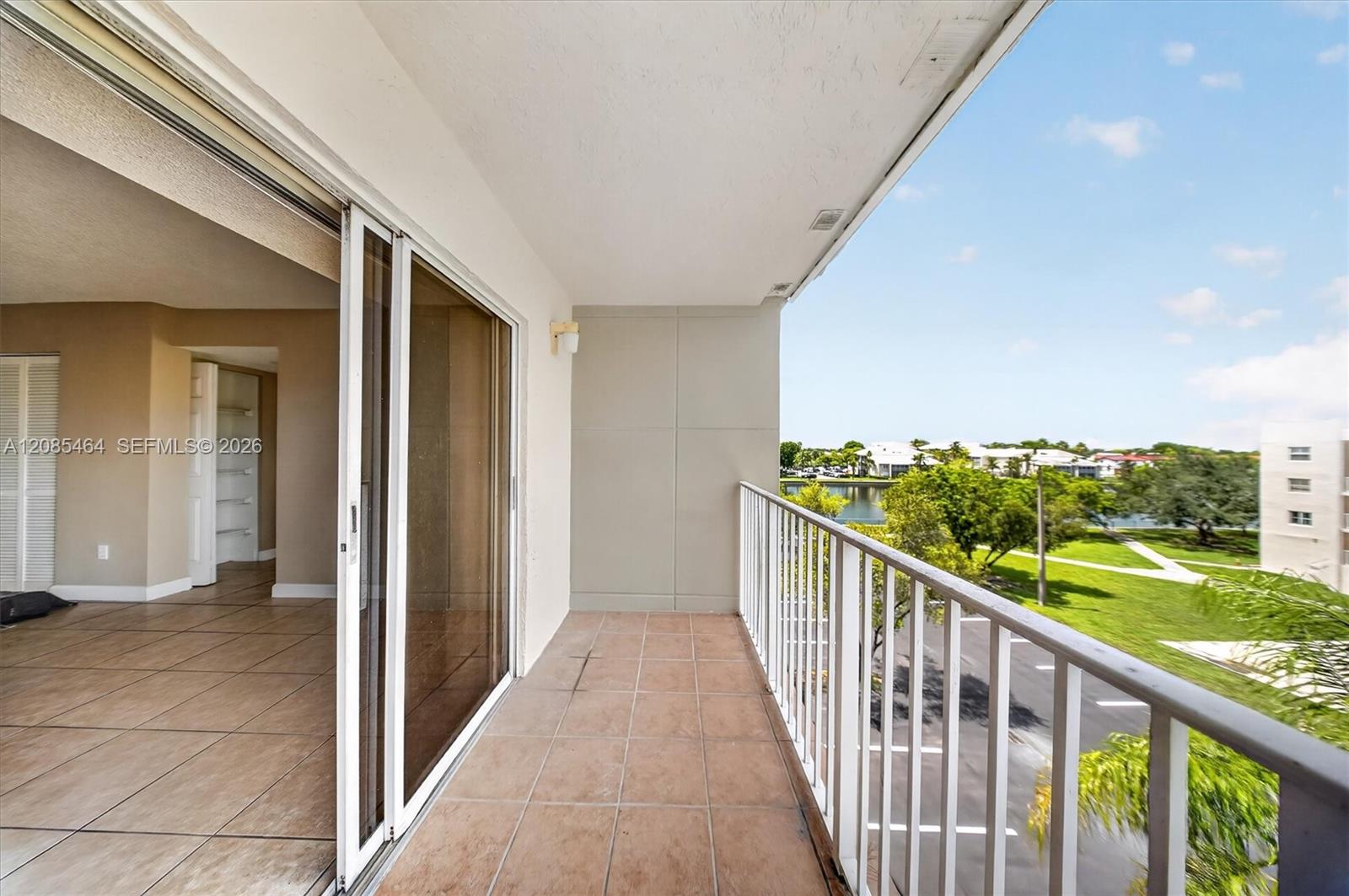 A12085464 Property Photo 18