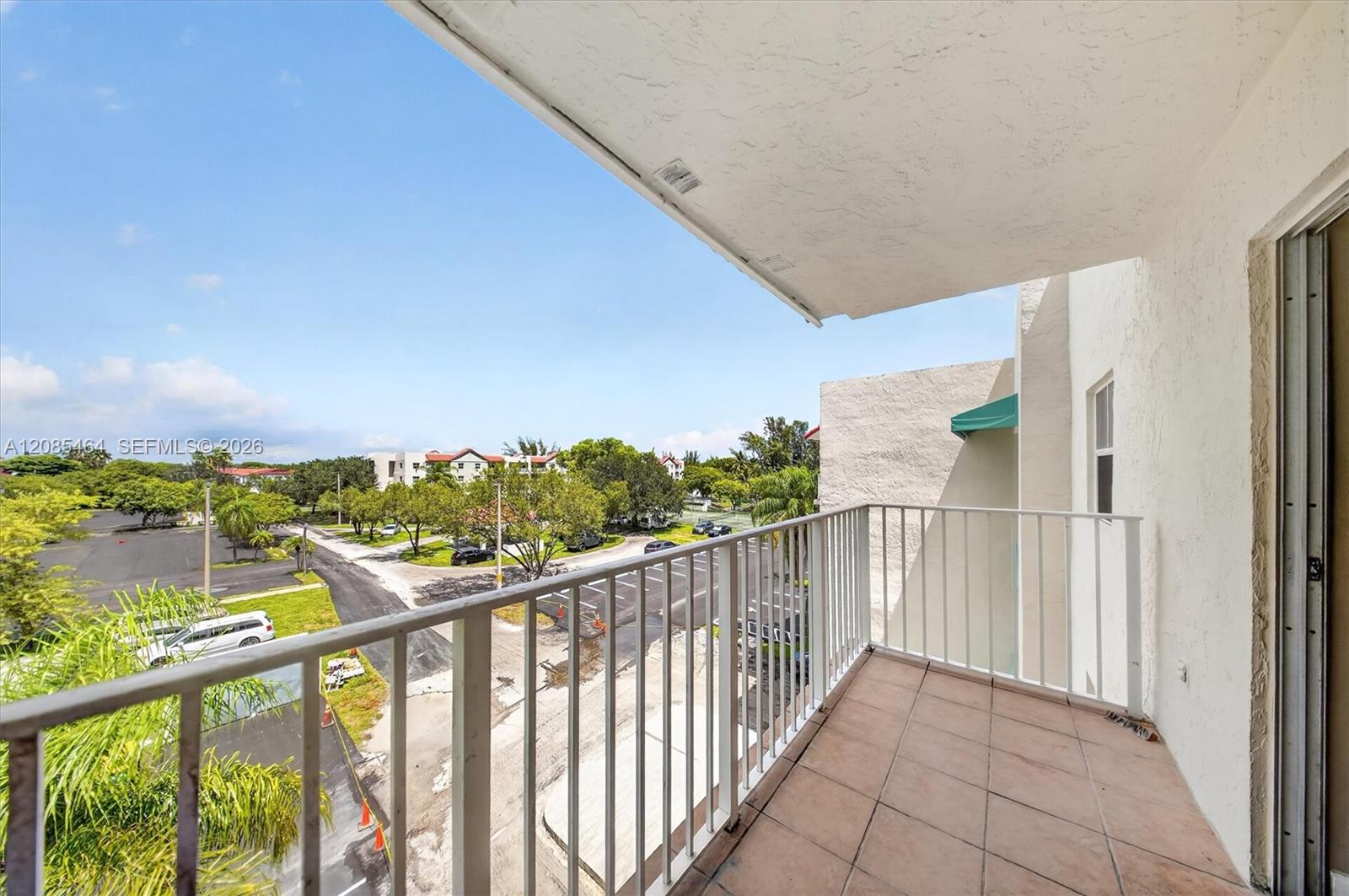 A12085464 Property Photo 19