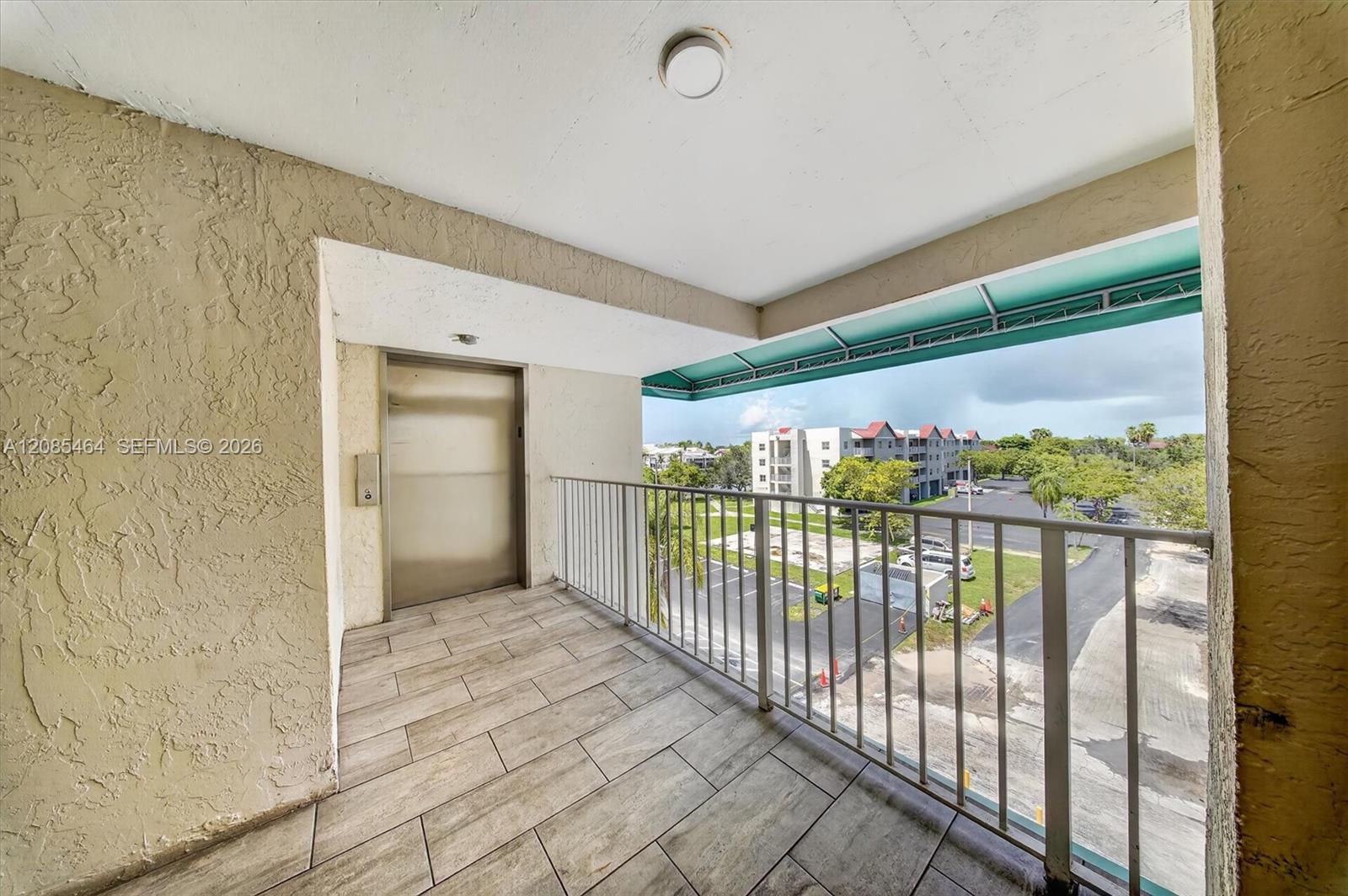 A12085464 Property Photo 22