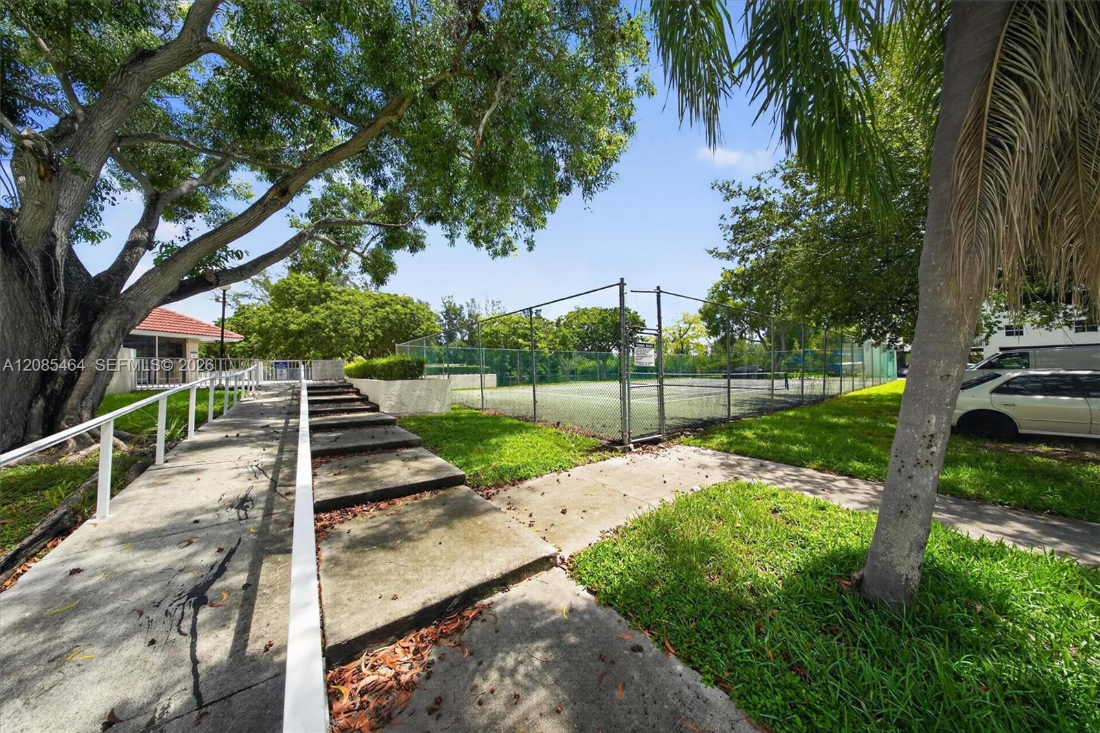 A12085464 Property Photo 26