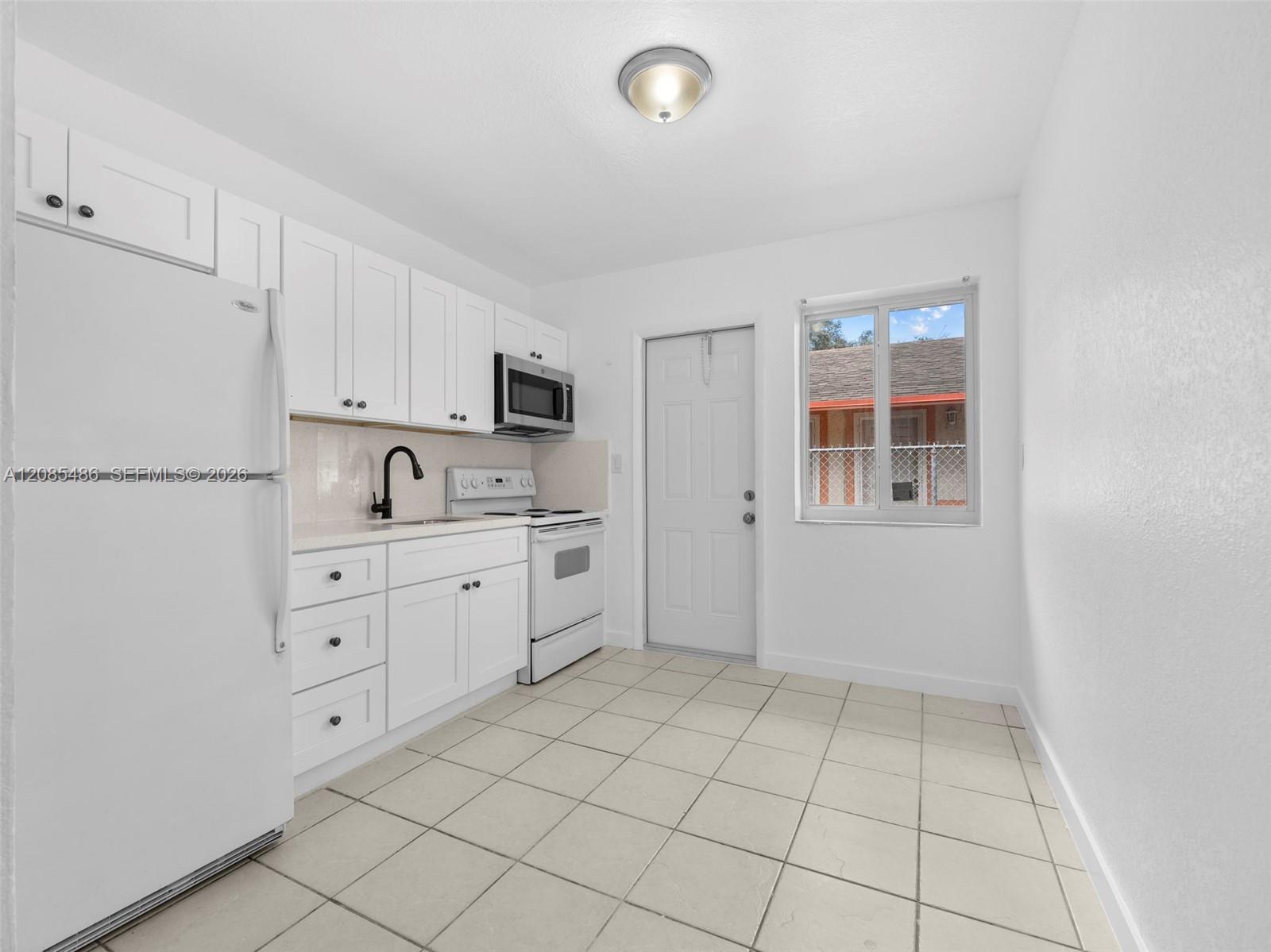 1460 Nw 52nd Street 2 Property Photo 12