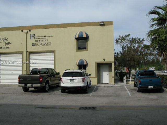 10840 Nw 138th Street 1-a Property Photo 1