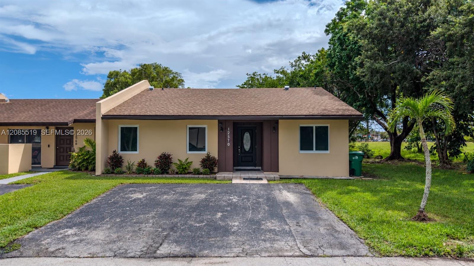 12570 SW 117th Lane